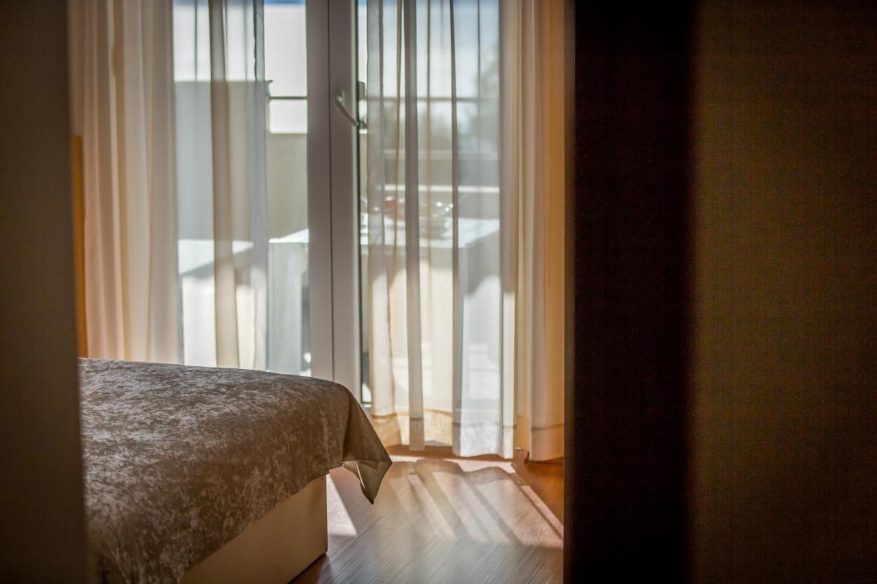 Apartment Luni Lokva Rogoznica Esterno foto